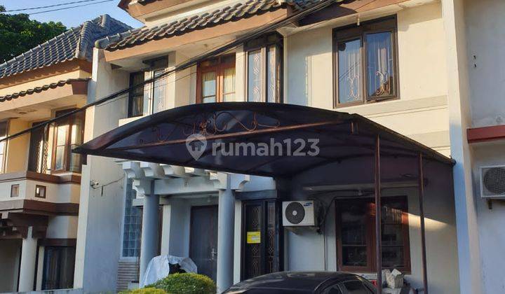 Jual cepat rumah rapi di Taman Bukit Chedi Lippo Karawaci Barat 1