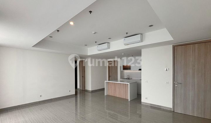 Semi-Furnished Luxury Millennium Village Fairview Tower 2 Bedrooms 2