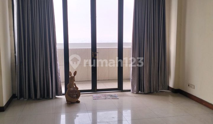 Selling High Floor Amartapura Apartment Lippo Karawaci