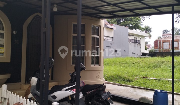 For Sale Neat Renovated House, North Lippo Karawaci. Semi-Furnished. 2