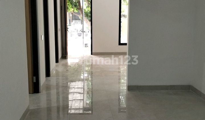 Jual Rumah Baru Total Renovasi Lippo Karawaci Utara 2