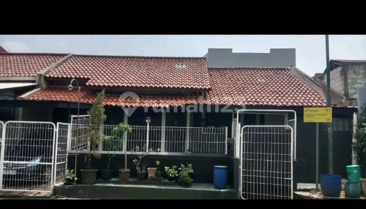 Dijual cepat BU rmah di Palem Semi Karawaci Tangerang .. Rumah rapi siap huni