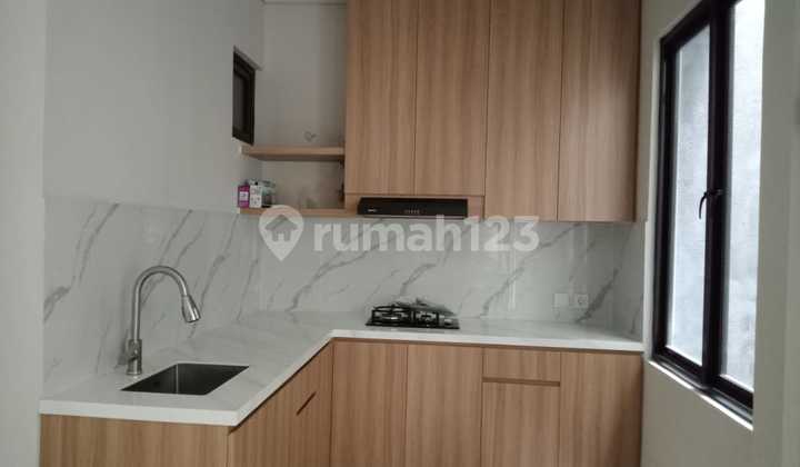 Greenwich Cluster Whelford Siap Huni Sudah Renov