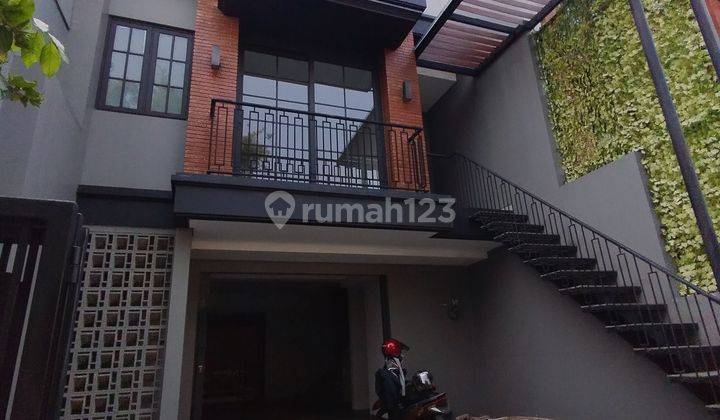 Rumah Baru 3 Lantai  Fatmawati Raya Cilandak Jakarta Selatan 2