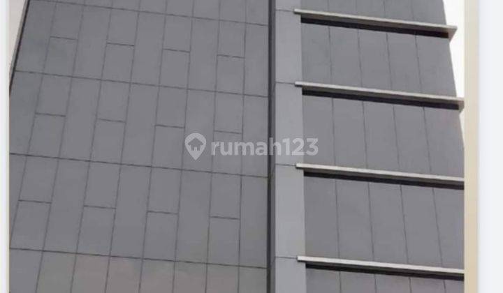 Gedung Baru dekat jln MT Haryono Jakarta Timur 2