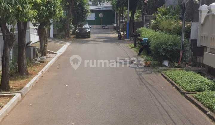 Dijual Rumah Setiabudi Njop Hitung Tanah Kuningan Jakarta Selatan