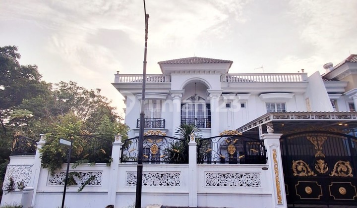 Rumah Cantik Siap Huni di Royal Residence Jakarta Timur