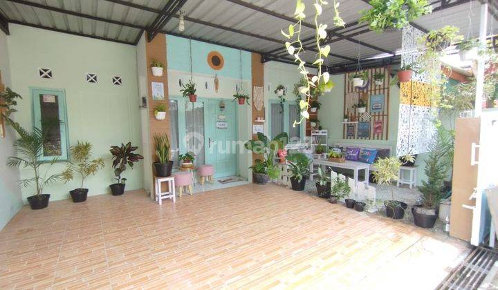 Rumah cantik dan nyaman dalam
Perum di Banguntapan 6