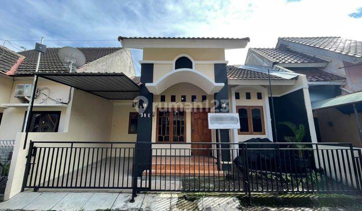 Rumah di  Kentungan   Utara UGM jalan kaliurang km 6 1