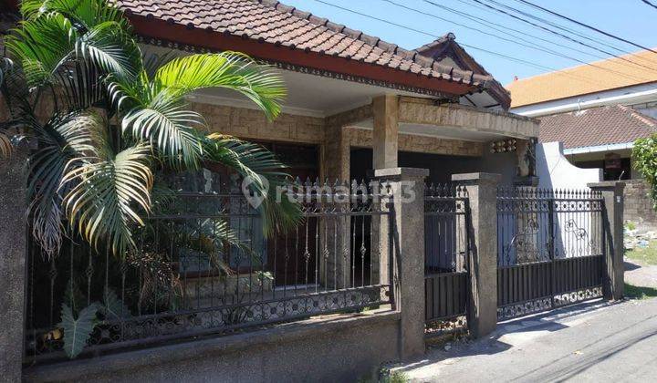 Beautiful and Spacious House in West Denpasar  1