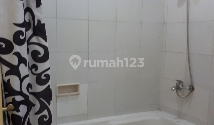 Affordable Ready-to-Live Nice Houses in Beverly Lippo Cikarang 2