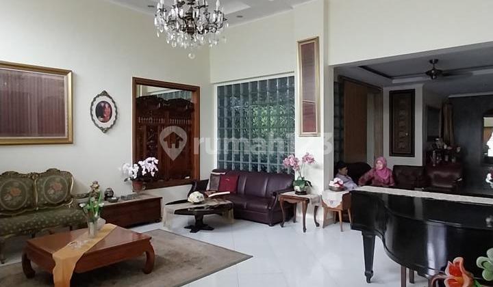 Rumah Mewah Murah Strategis Dekat Stasiun Pasar Minggu Jakarta Selatan Rumah Mewah Murah Strategis Dekat Stasiun Pasar Minggu Jakarta Selatan