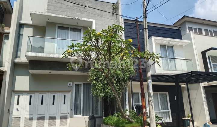 Dijual Rumah Lantai Setra Murni Sayap Pasteur Kota Bandung SHM Dijual Rumah Lantai Setra Murni Sayap Pasteur Kota Bandung SHM