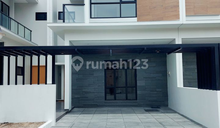 Rumah Baru Asri Minimalis di Setiabudi Bandung Utara