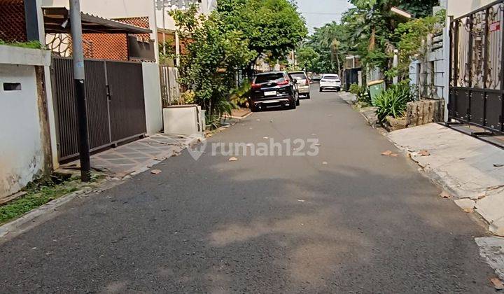 Rumah 3 Lantai Di Alam Elok Pondok Indah Dekat Dengan Pondok Indah  2