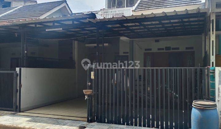 Dijual Rumah 2 Lantai Di Perum Royal Park Residences Cibubur, Sudah Renovasi Shm 2