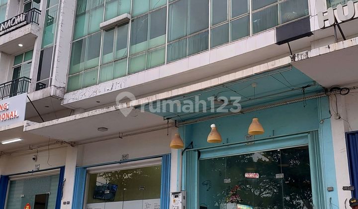 For Sale / For Rent 4-Story Shophouse in Scientia Area