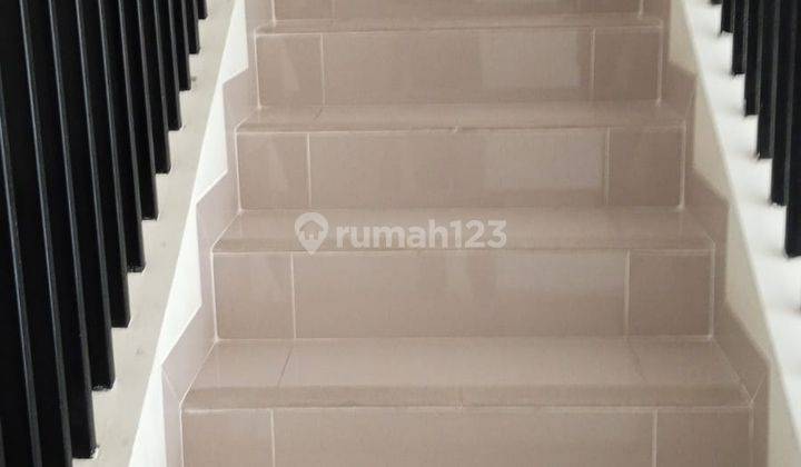 Disewakan Ruko 3lantai Siap Huni Di Gading Serpong 2