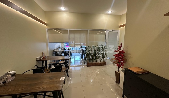 For Sale Ready-to-Use Shop House in Pisa Grande Culinary Center