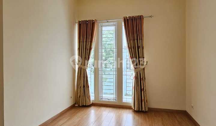 Turun Harga Rumah Rapi Siap Huni @pondok Hijau Golf Cluster Topaz 2