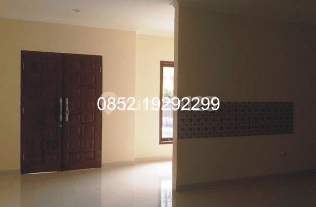 Minimalist Cozy House for Rent in Pejaten 2