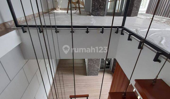 RUMAH BARU LUX DI PONDOK INDAH FASILITAS LIFT DAN POOL 2