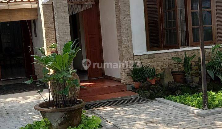 Rumah di Taman Wijaya Kusuma Cilandak Jakarta Selatan