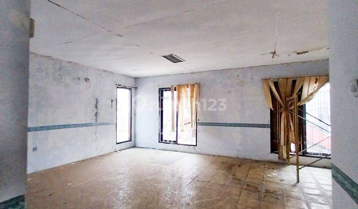 Rumah 2 Lt, Bagus Kekinian Siap Huni 100  2