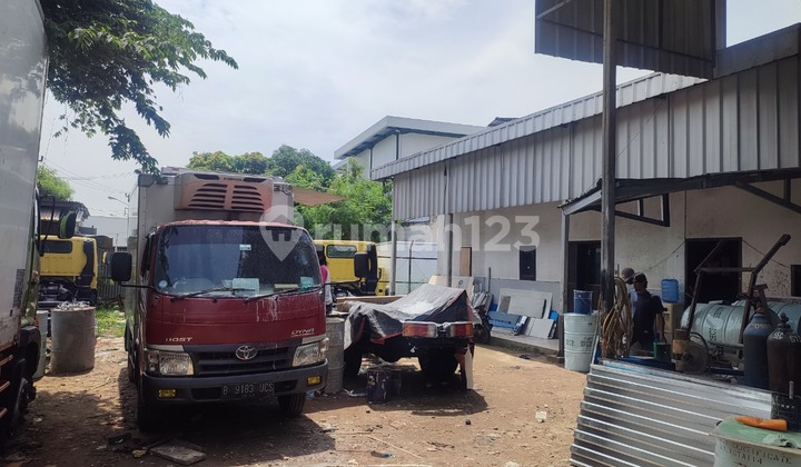 Dijual Tanah 1700 M2 Eks Gudang Karoseri Bisa Dilalui Kontainer 4