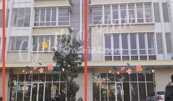 Ruko Strategis di Jalan Utama Rukan Mega Boulevard