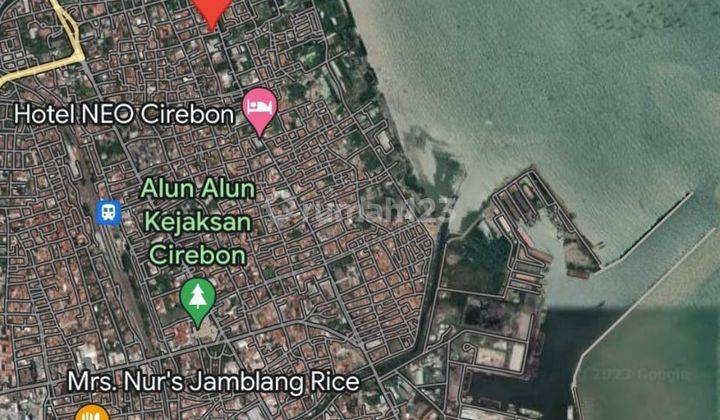 Tanah Komersial di Jln Kapten Samadikun 3