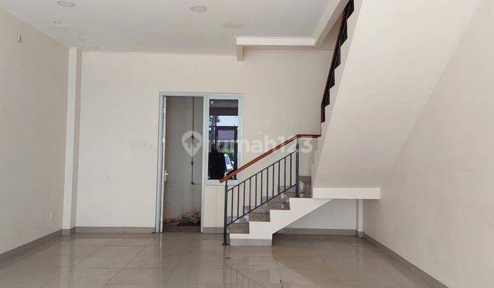  Ruko Hadap Jalan Utama Gerbang Cluster di Victoria Green Residence Bekasi 2