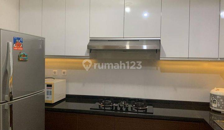 Disewakan Apartemen Central Park Full Furnished Di Grogol Petamburan, Jakarta Barat 2