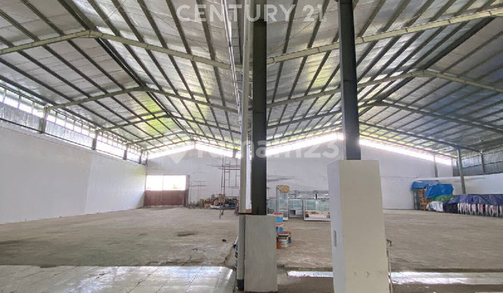 Spacious Warehouse and Strategic Location in Brebes