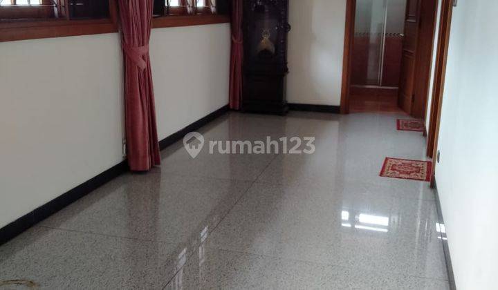 Rumah 2 Lantai Bagus di Kemang Pratama Regency, Bekasi 2