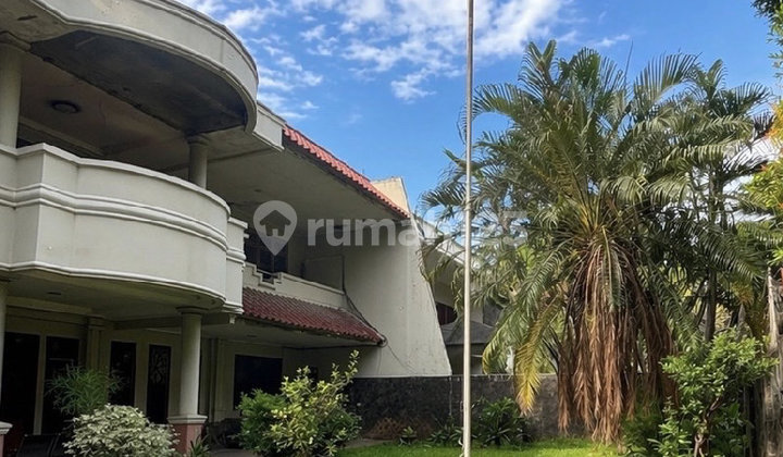 Rumah Elit Siap Huni di Simprug Grogol Kebayoran Jakarta Selatan
