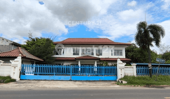 Eks Bcs Co. Office Jl Raya Merak Gerem Strategic