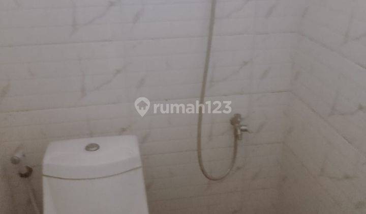  Rumah 2 Lantai Rapih Ssiap Huni di Jl. Tebet Dalan Jakarta Selatan  2