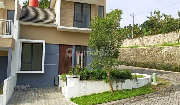 Rumah 2 Lantai SHM Pandanaran Hills 1