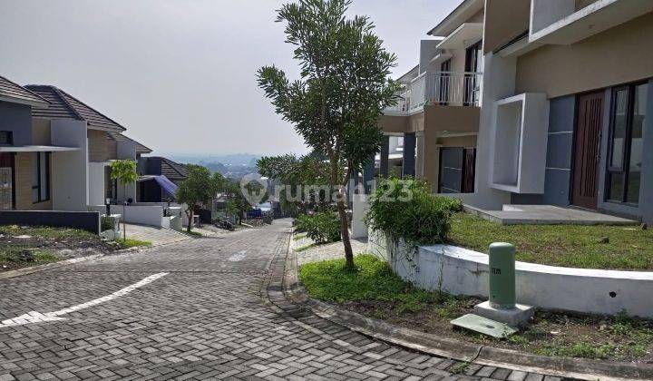 Rumah 2 Lantai SHM Pandanaran Hills 2