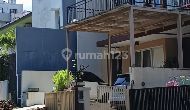 Rumah 2 lantai Candi golf Semarang 1