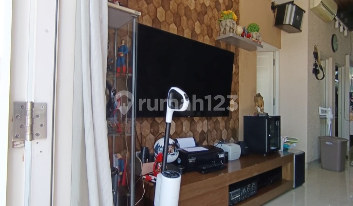 Rumah 2 lantai Candi golf Semarang 2