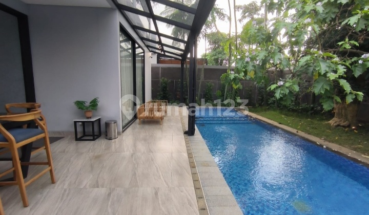 Rumah mewah Arga golf BSB City Semarang 2