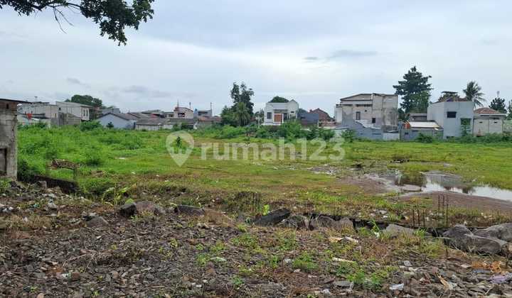 Large Plot with Good Location on Jombang Raya, Pondok Aren