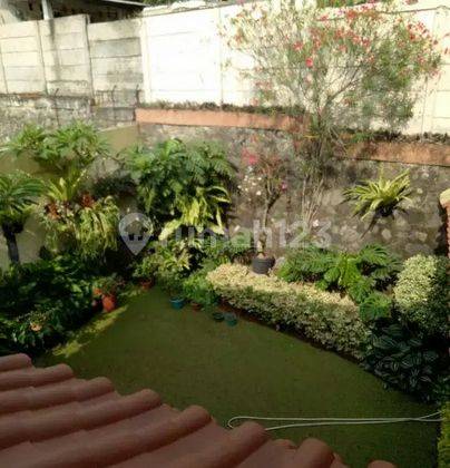 Rumah Asri di Komplek Senayan Bintaro Sektor 9  2