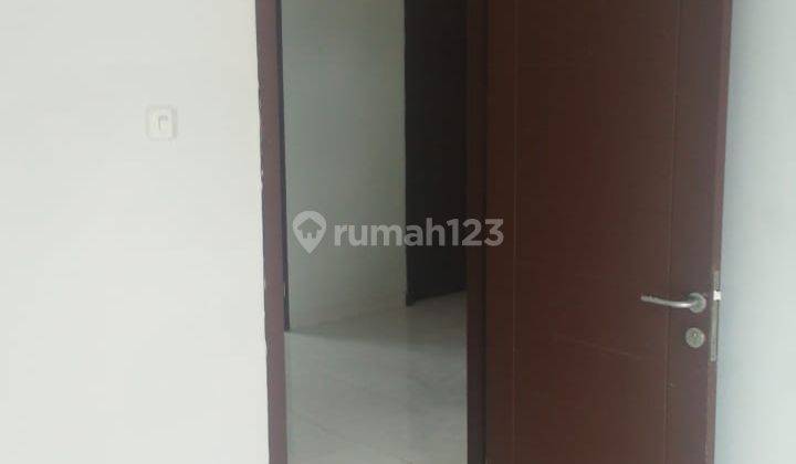 Rumah Cantik di Cluster Discovery Conserva Bintaro 2