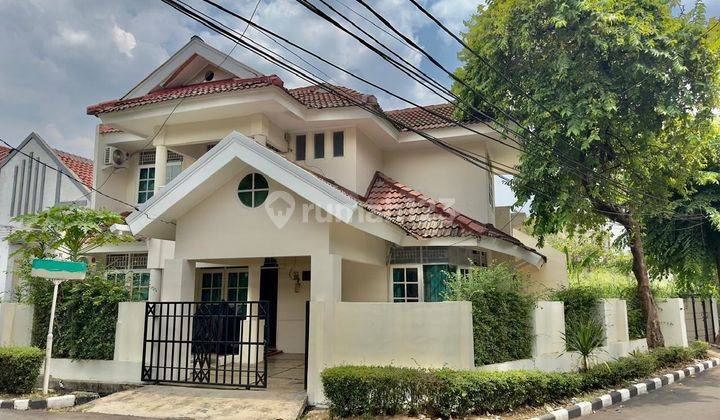 Rumah Bagus Posisi Hoek di Rajawali Bintaro Jaya 1