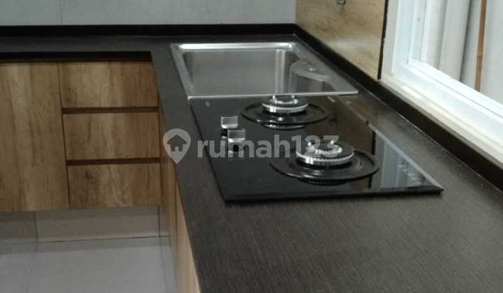 Rumah Nyaman di Cluster Ayna Residence Graha Raya 2