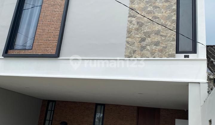 Luxury Fully Furnished House on Jl Merpati Setu, Tangsel 2