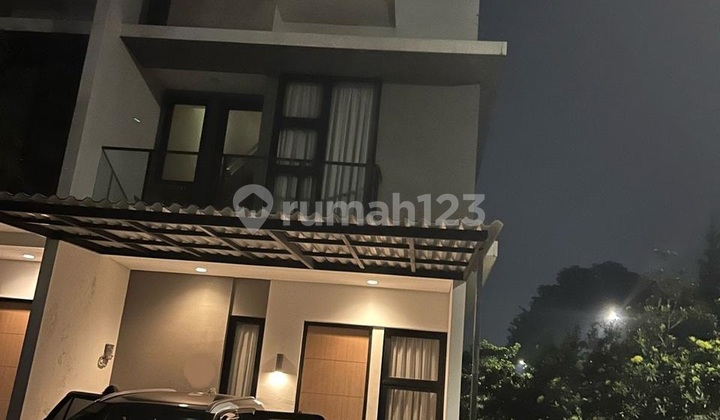 Modern 3-Story House in Provence Suite Cluster, BSD Modern 3-Story House in Provence Suite Cluster, BSD